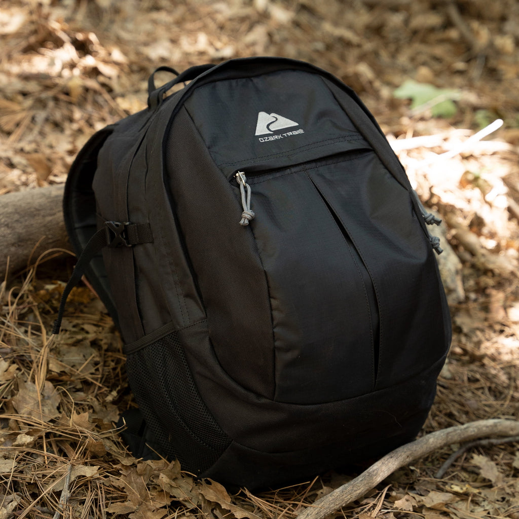 Ozark Trail 25L Adult/Teen Polyester Hiking Backpack - Black
