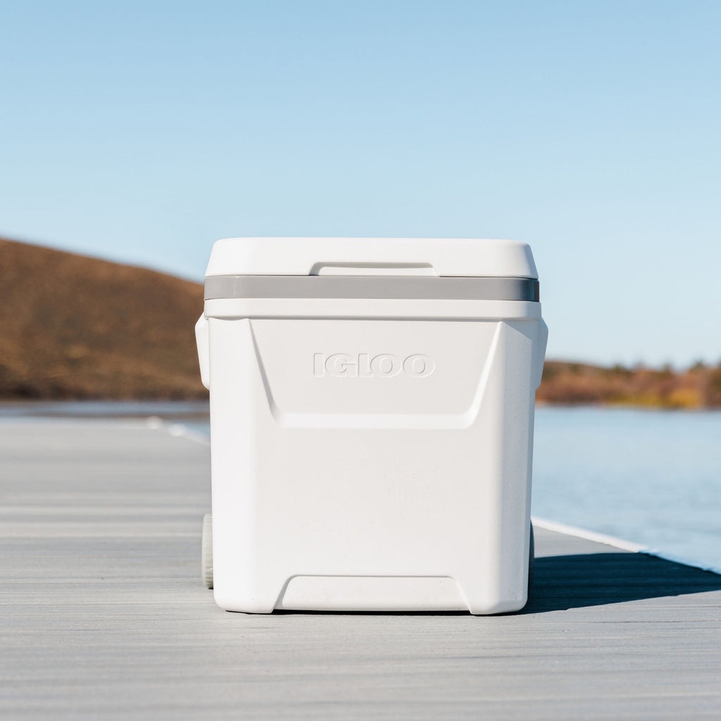 Igloo 60 QT Marine Ice Chest Cooler with Wheels - White